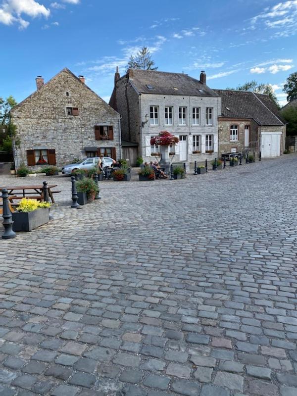 Chalet Le Logis Des Autre Vireux-Wallerand Exterior foto